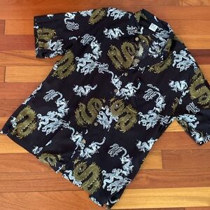 Bali Men's Button down size X-Large Dress shirt Dragon Collared Shirt